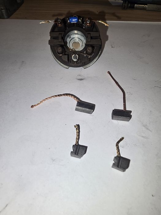 Ремонт на клапани за парно на BMW