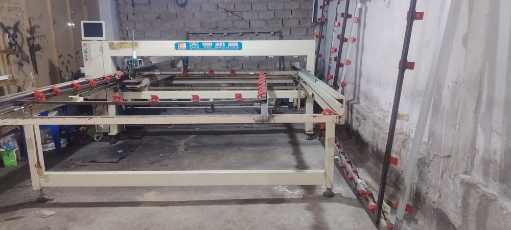 Kurpa qavedigan stanok 2ta drabilka sotiladi