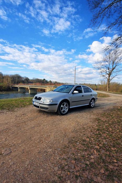 Vand skoda octavia 1