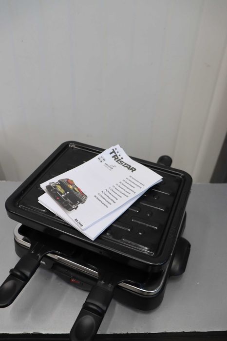 Ел. скара Tristar Raclette RA2949, 500W, 4 Шпатули, 22x17.5см, Раклет