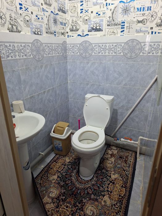 3 xonalik uy sotiladi