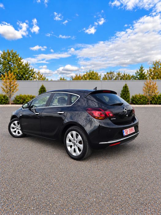 OPEL Astra 2013 — imagine 2
