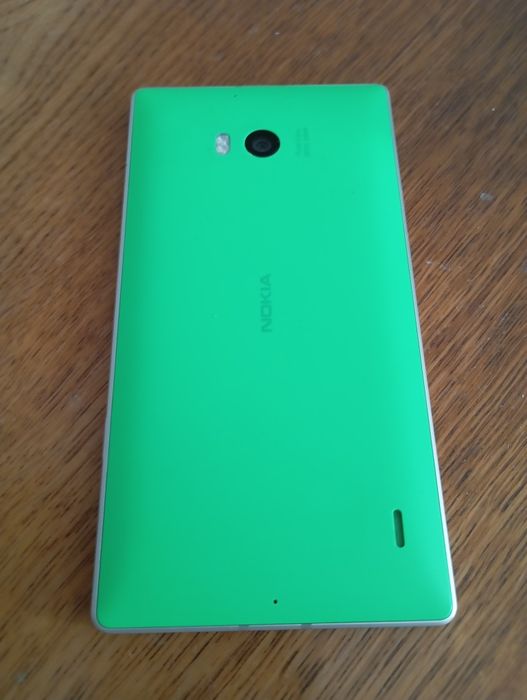 Vând Nokia 930 de colecție