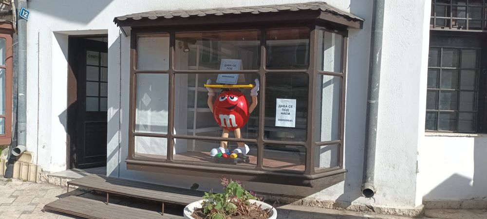 Дава се под наем Магазин в Балчик - 30 кв.м за 204 € - Снимка #4