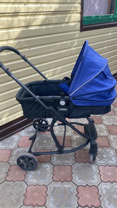 Коляска в очень хорошем состоянии
