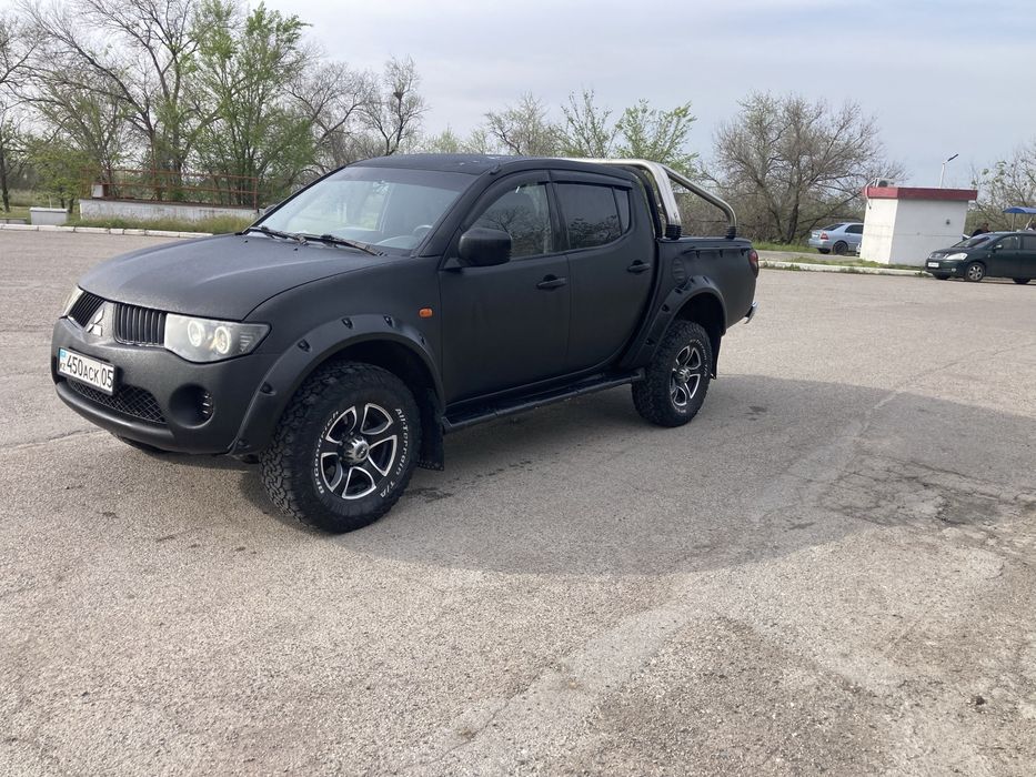 Митцубиси л200