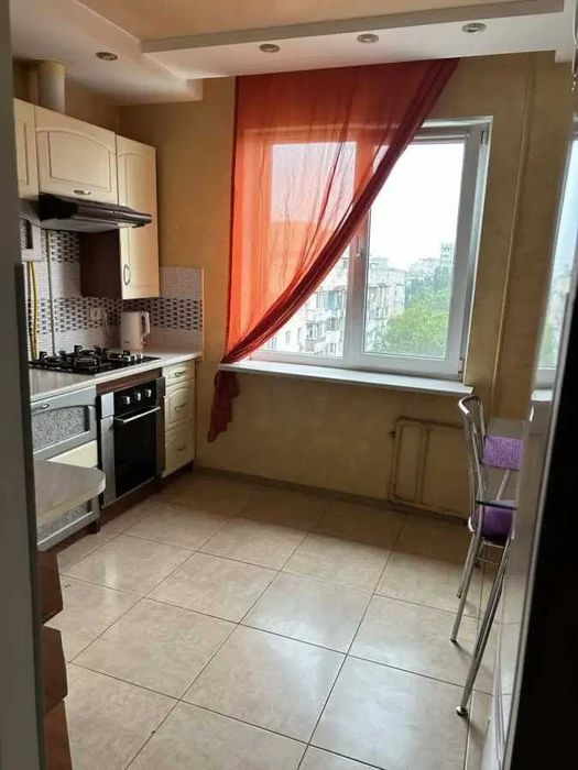 Дава се под наем Двустаен апартамент в София, Център - 56 кв.м за 402.9 € - Снимка #3