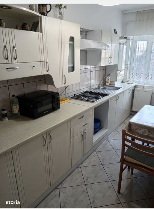 Oferta apartament cu 3 camere decomandate