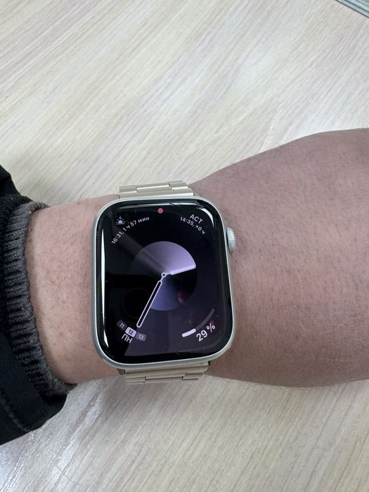 Apple whatsh 9 продам срочно