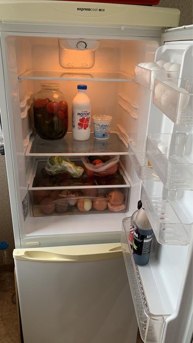 Холодильник в рабочем состоянии