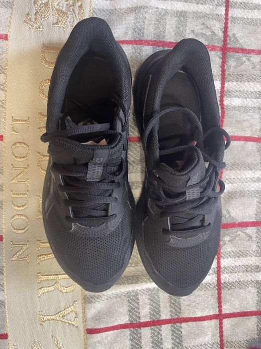 оригинални Маратонки asics 38-39