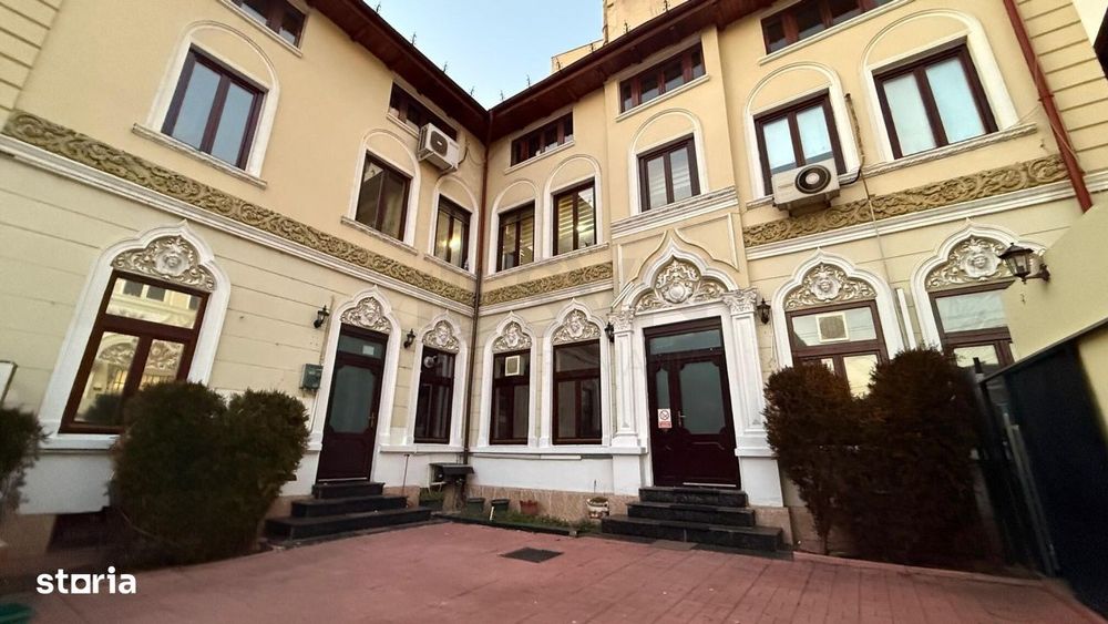 Restaurant l Vila Interbelica l consolidata