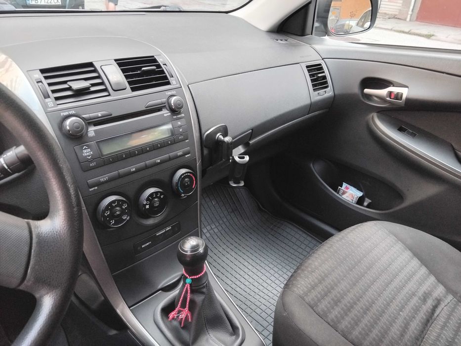 Toyota Corolla  1.6 VVTI лизинг без доказване на доход.