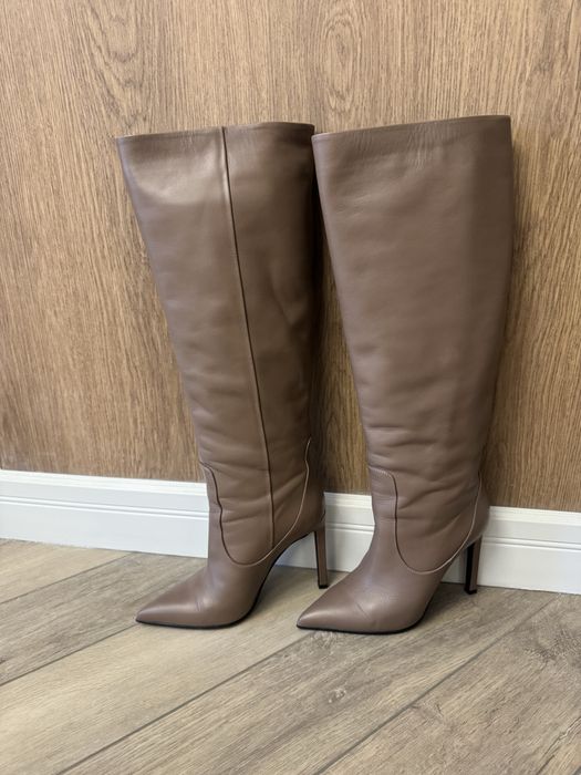 Сапоги продам новые