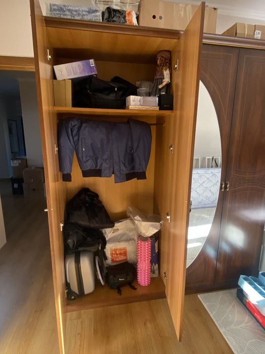 Срочно продам шифоньер