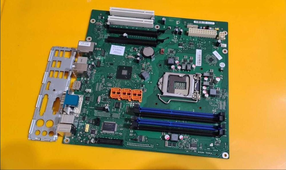 Placa De Baza Fujitsu Esprimo P9900,Celsius W280,4xDDR3,Socket 1156