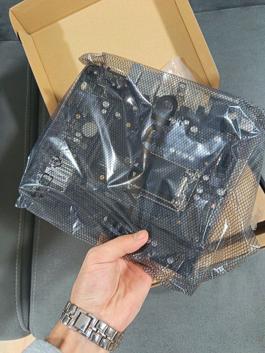 Материнская плата