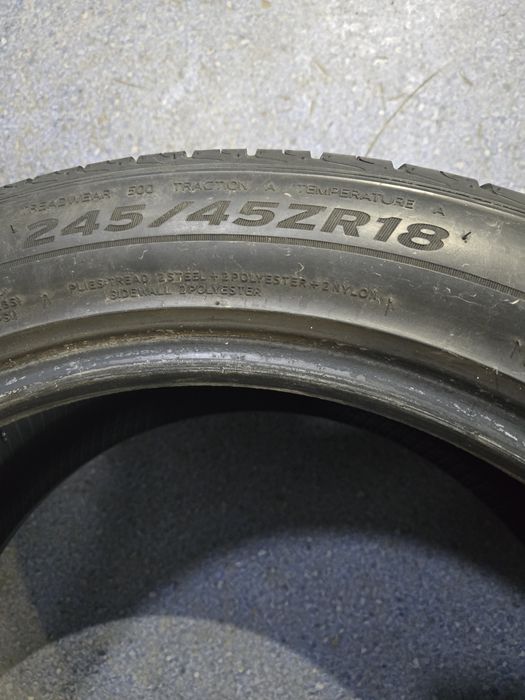 Комплект 245/45/18