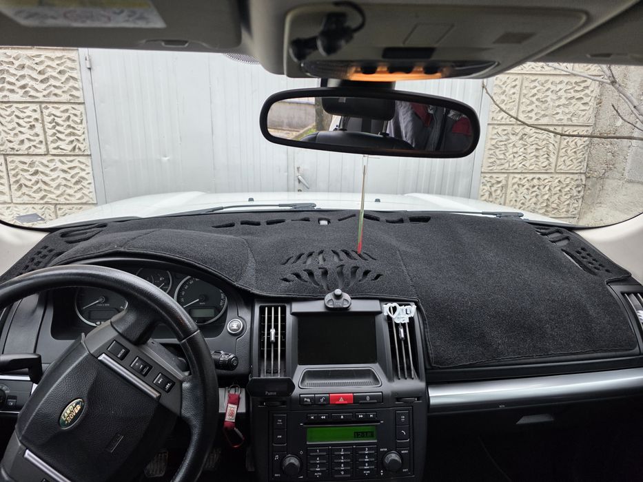 Freelander 2,покривало за тъбло