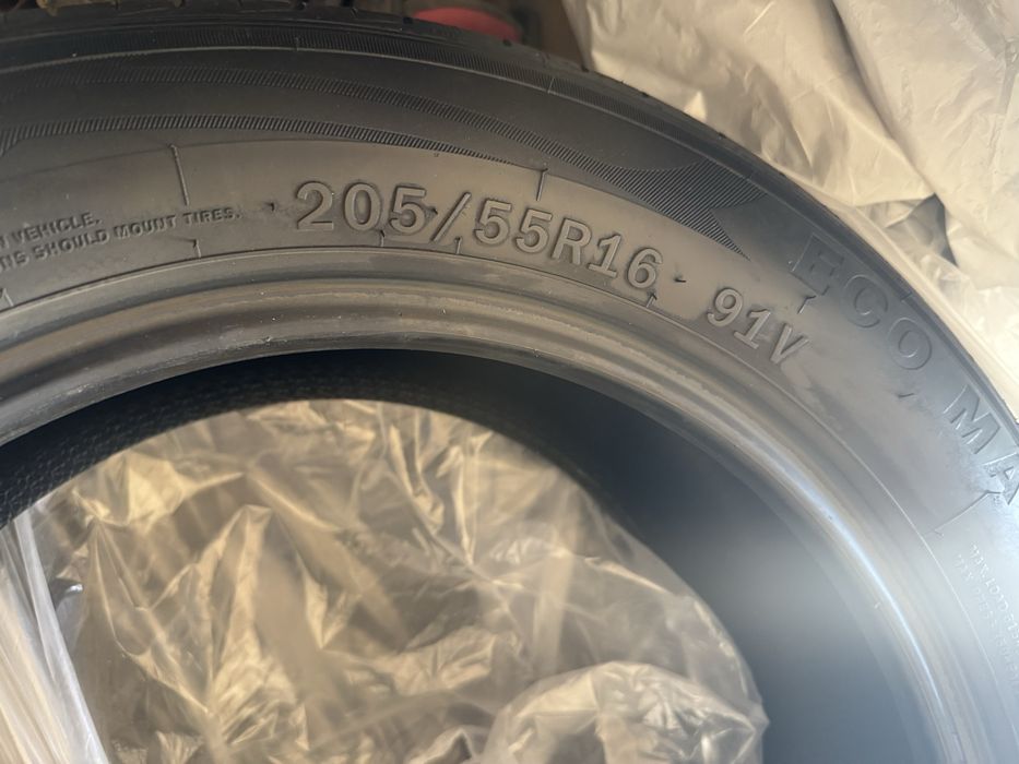 Продам шины 205/55/16