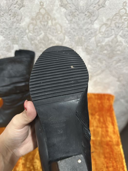 Продам зимние сапоги