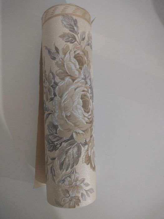 Обои разные остатки. Цены уточняйте.