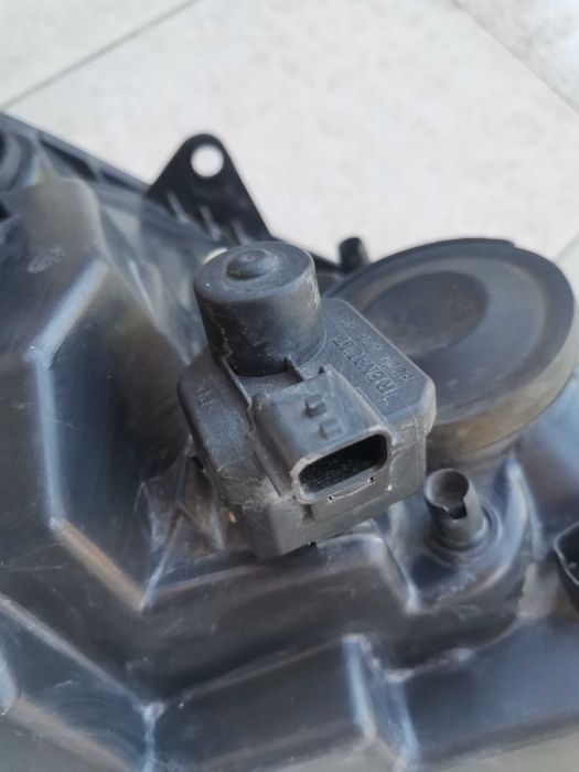 Ляв L Фар Рено Клио/Renault Clio 2003--2007 сив рефлектор оригинален