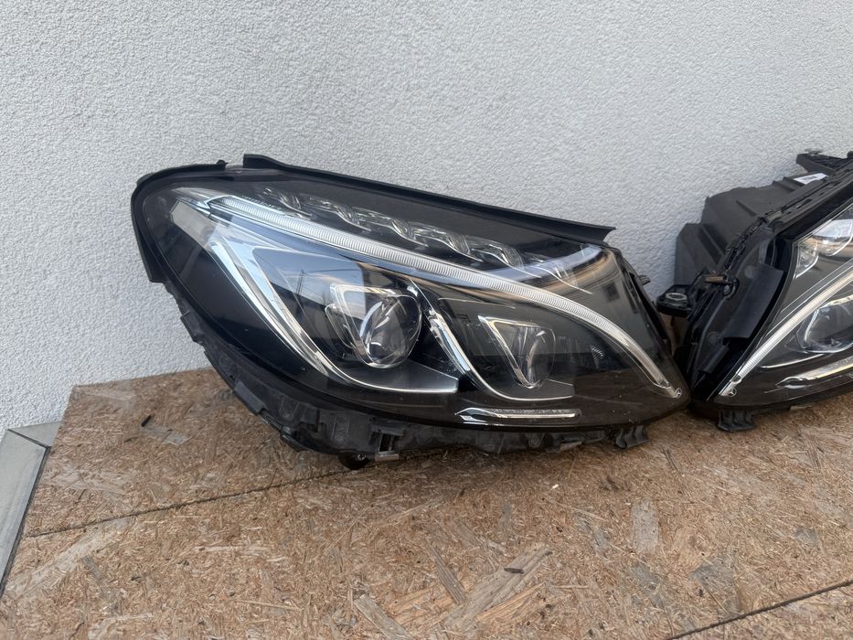 SET Far stanga dreapta Mercedes C Class W205 2014-2018 Full LED ILS