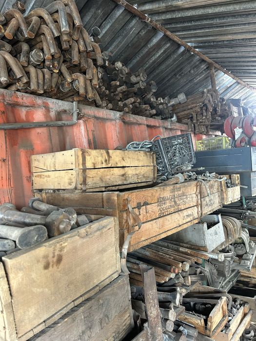 Болты , гайки , анкера