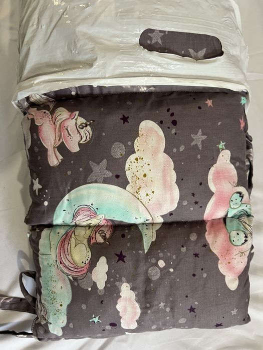 Бортик на кровать