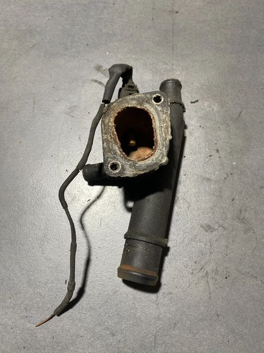 Corp termostat 038121132D Volkswagen VW Sharan 2005