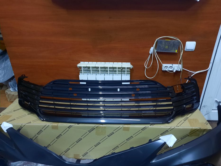 Бампер на Camry 70/75