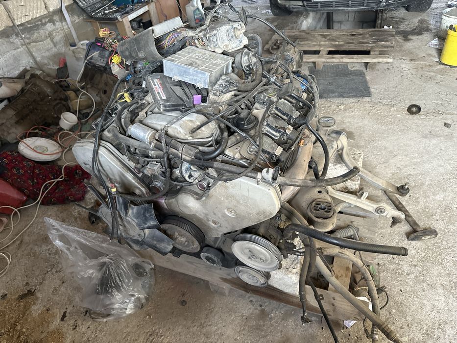 На ауди 4,2  сатылады