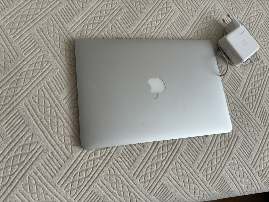 MacBook Pro 13
