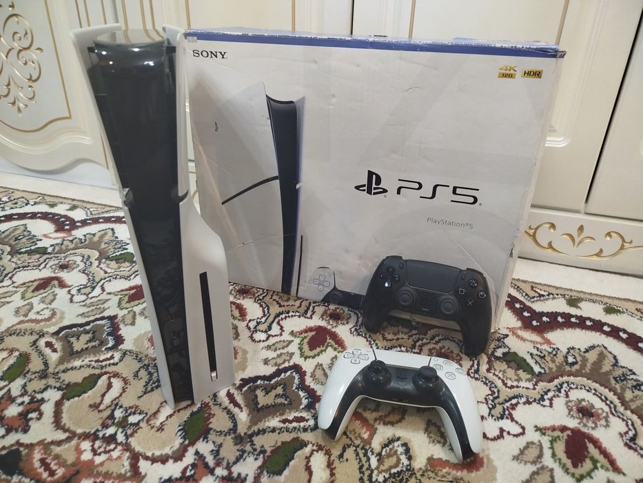 Playstation 5 slim дисковод 1tb 2 джостик топ игры состояние отличное