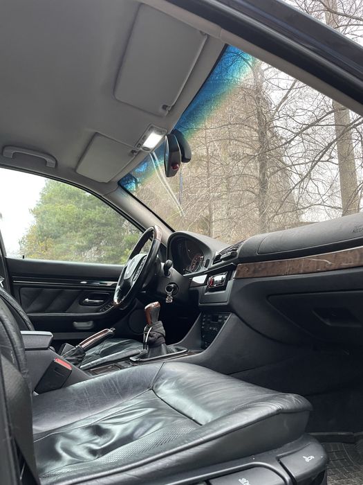 BMW E39 Exclusive 520d