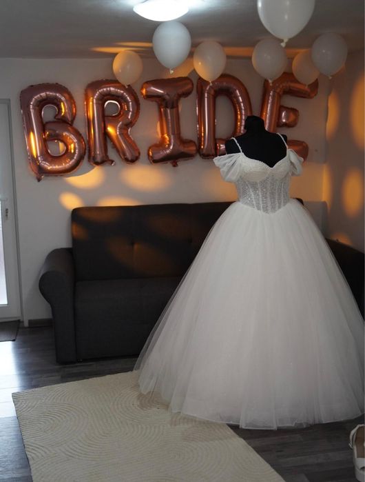 Rochie de mireasa o vand urgent!!