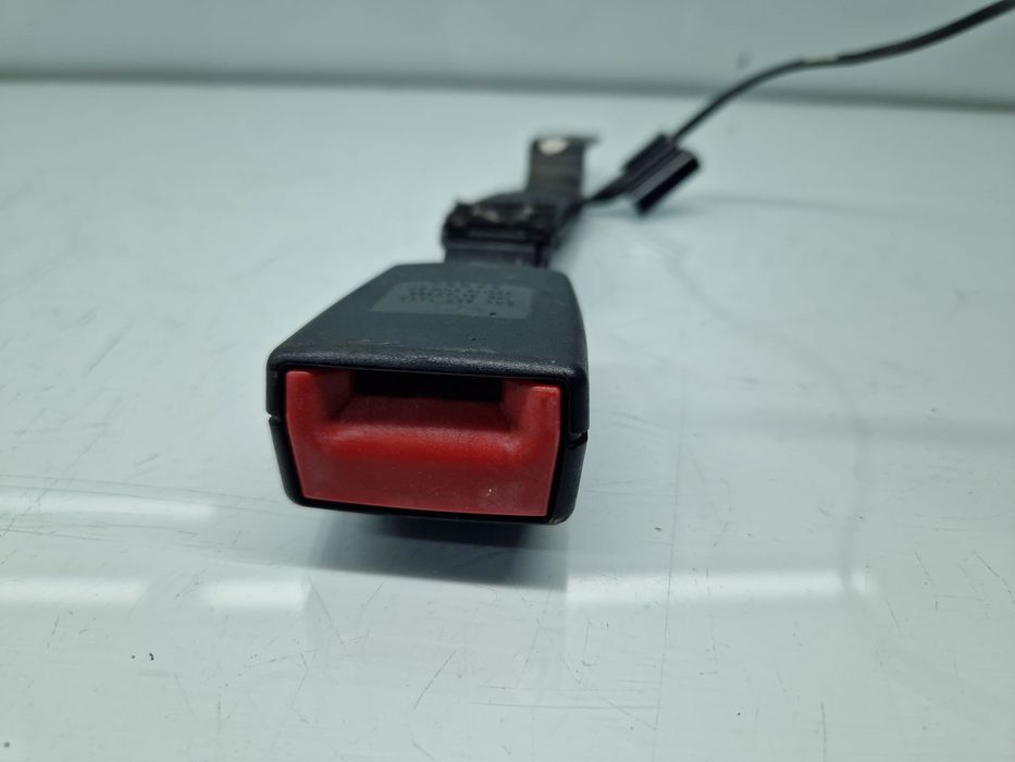 Capsa centura stanga fata Volkswagen Polo (6R) [Fabr 2009-2016] 6R485