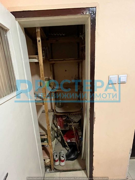 Продава се Четиристаен апартамент в Търговище, Център - 122 кв.м за 1037 €/кв.м - Снимка #13