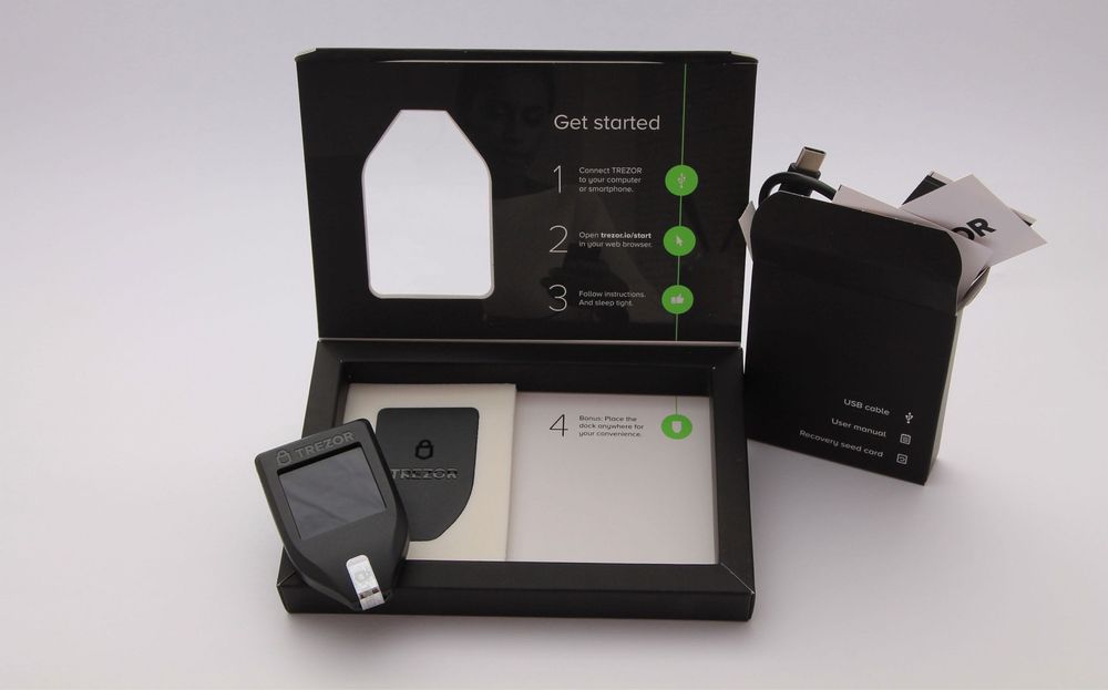 Продам Trezor Model T