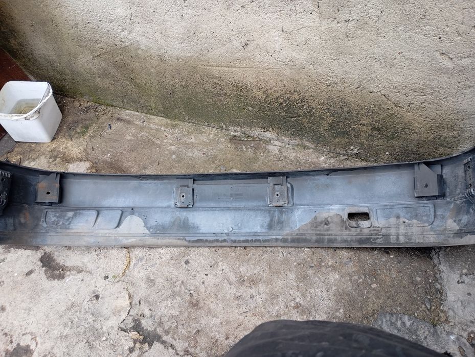 Предна броня VW Transporter T4