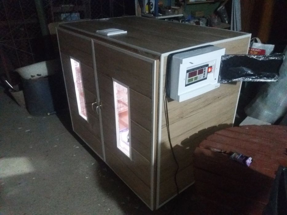 Универсальный инкубатор на 1250 куриных яиц. Гарантия 1 год.