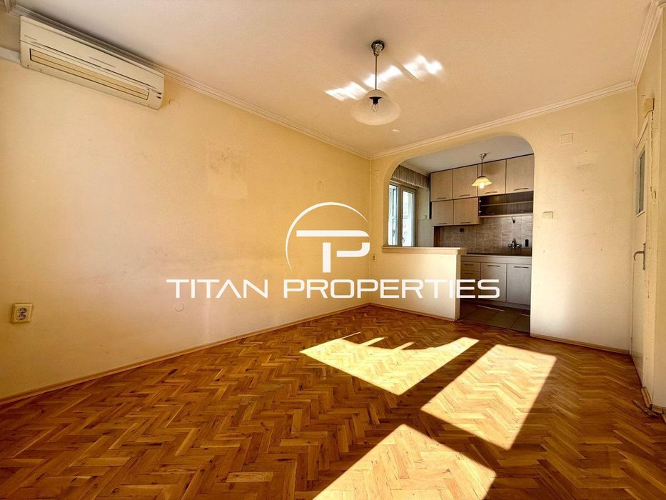 Ключ в агенцията! Тристаен апартамент в кв. Кършияка