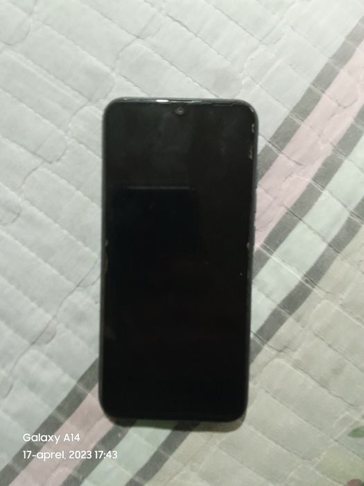 Artel Quadro 3 ga 64 xotira