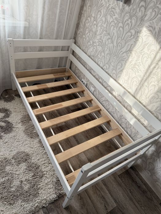 Продам детскую кровать