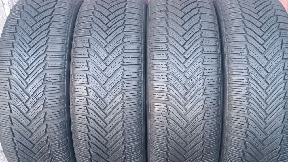 215/55/17 Michelin Дот 2123