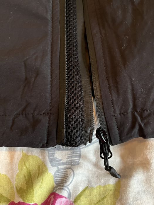 Зимно яке чисто ново