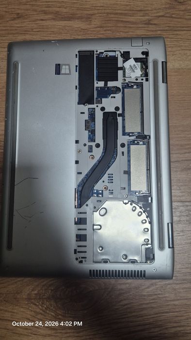 2 laptopuri pret chilipir modele actuale