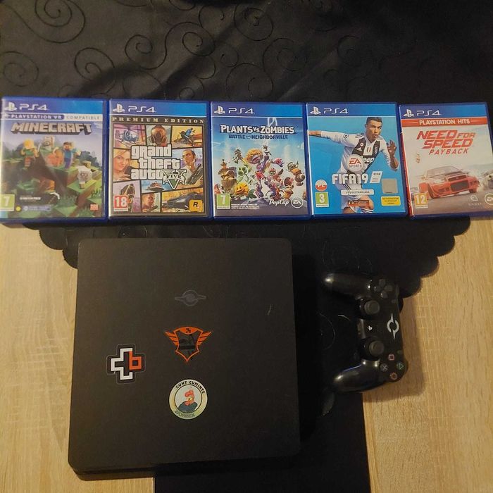 Playstation 4 cu jocurii