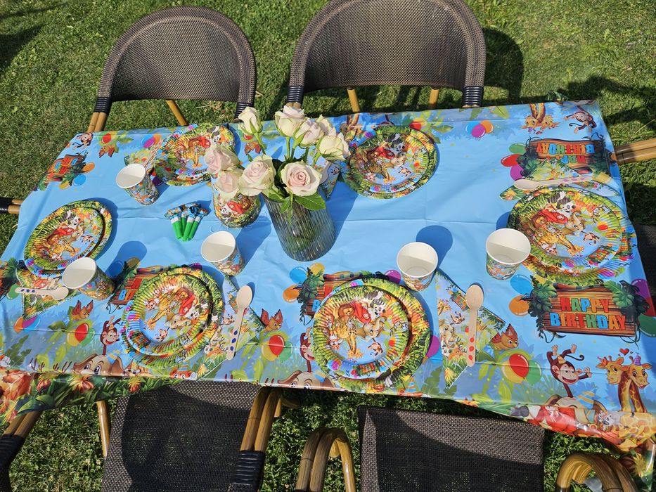 PARTY BOX – Set petrecere copii pentru 6 persoane | Mai multe modele